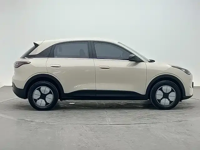 Geely Starburst — фото 8