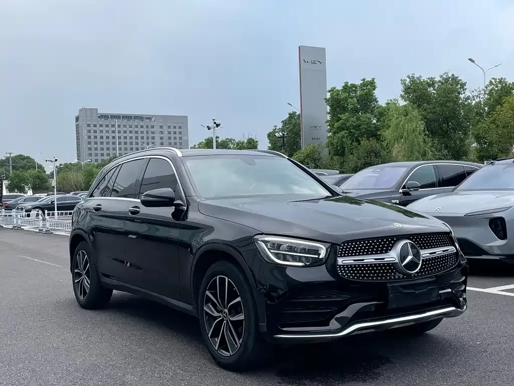 Mercedes-Benz GLC — фото 9
