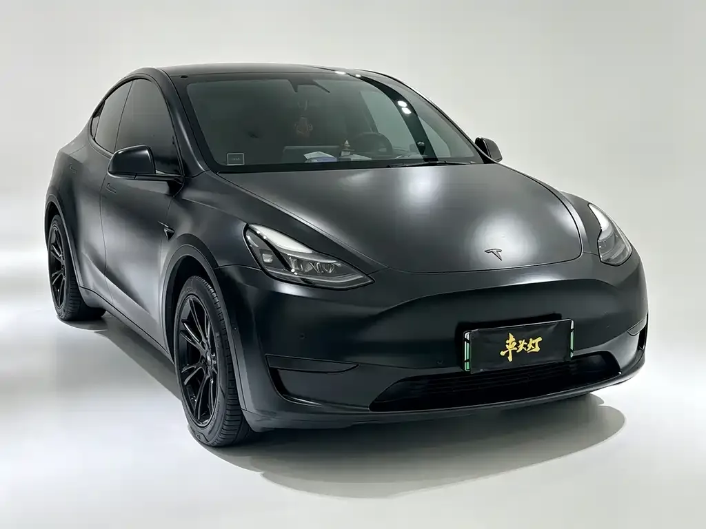 Tesla Model Y — фото 7