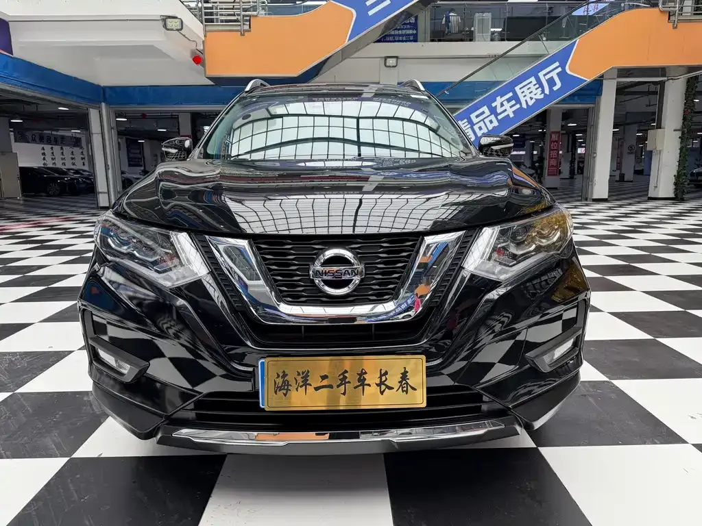 Nissan X-Trail — фото 2
