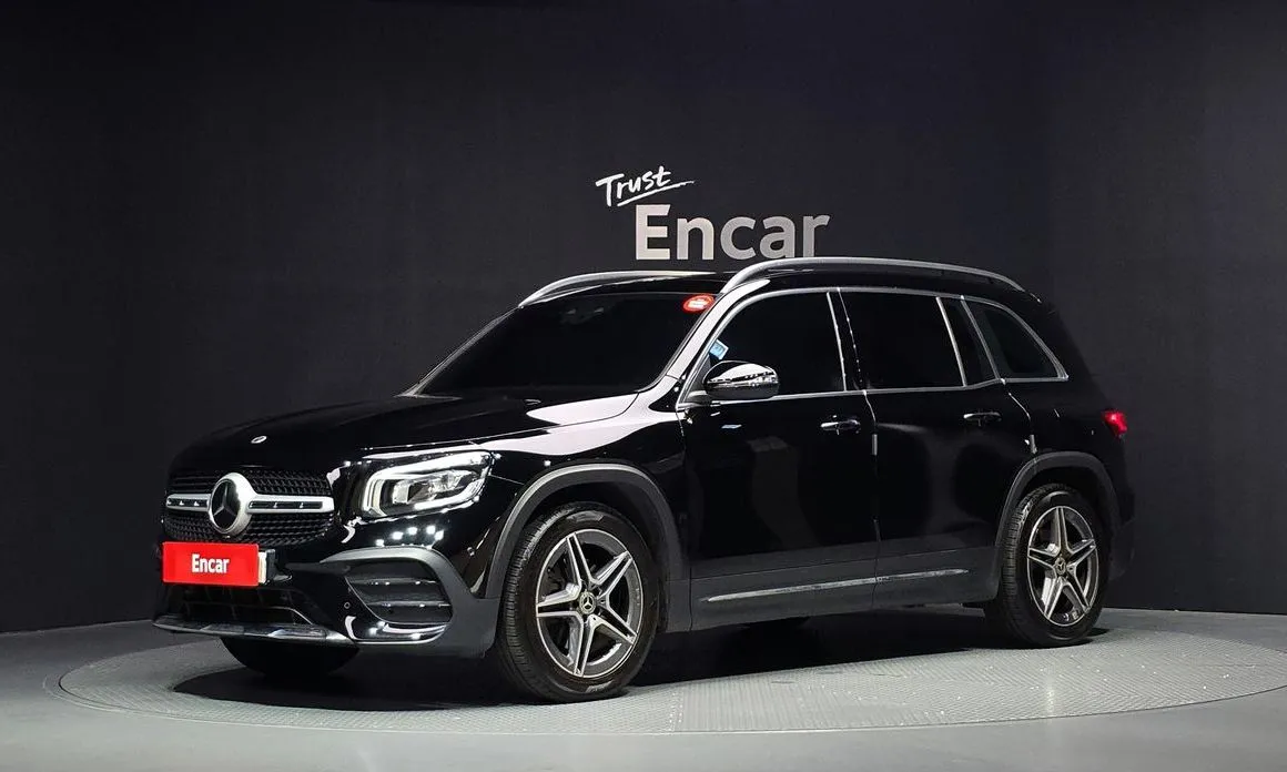 Mercedes-Benz GLB-Class — фото 1