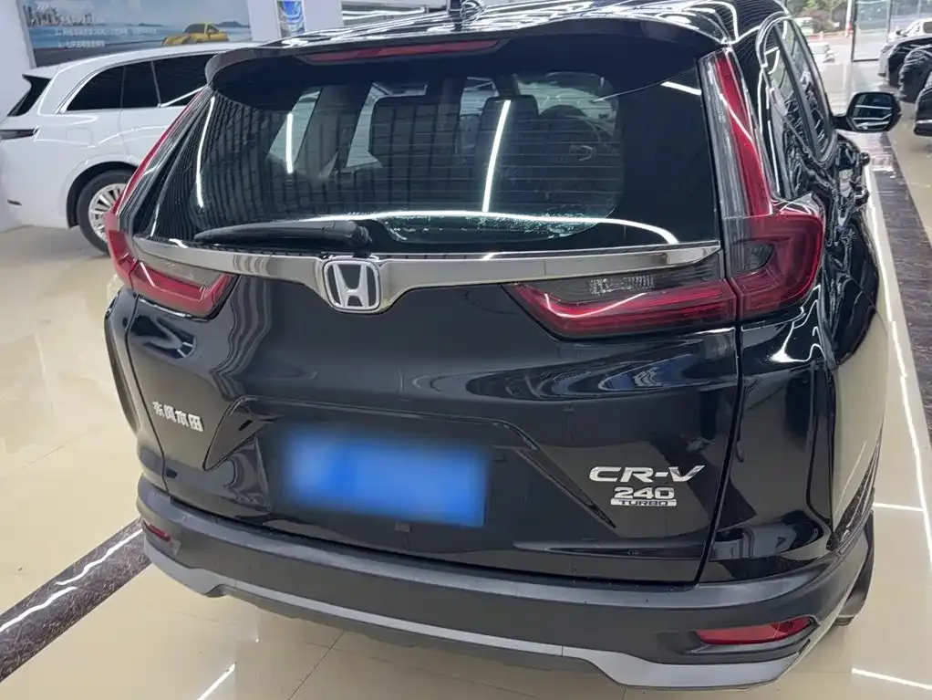 Honda CR-V — фото 10