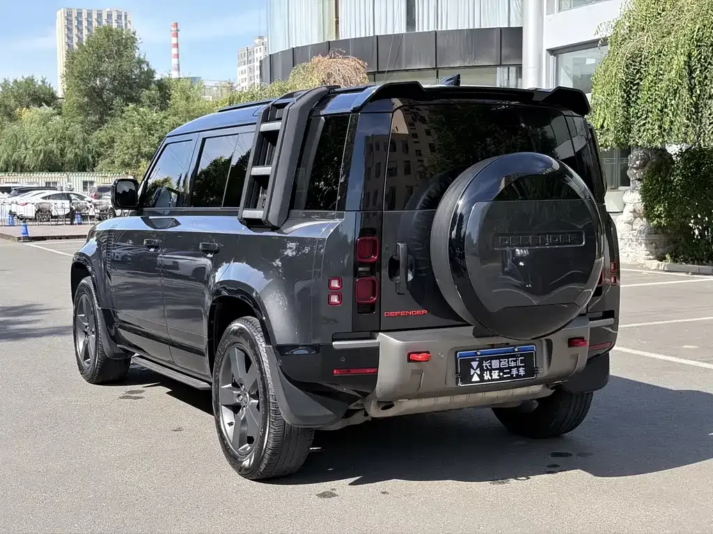 Land Rover Defender — фото 7