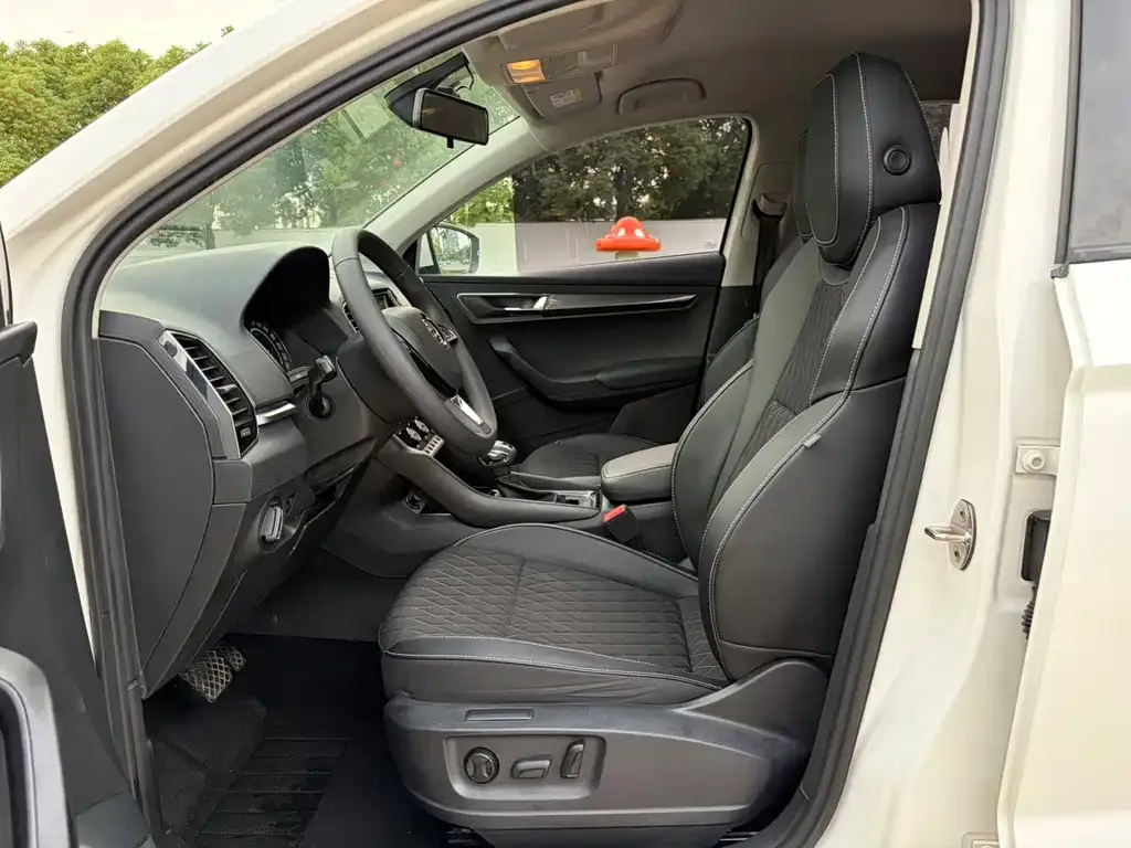 Skoda Karoq — фото 3