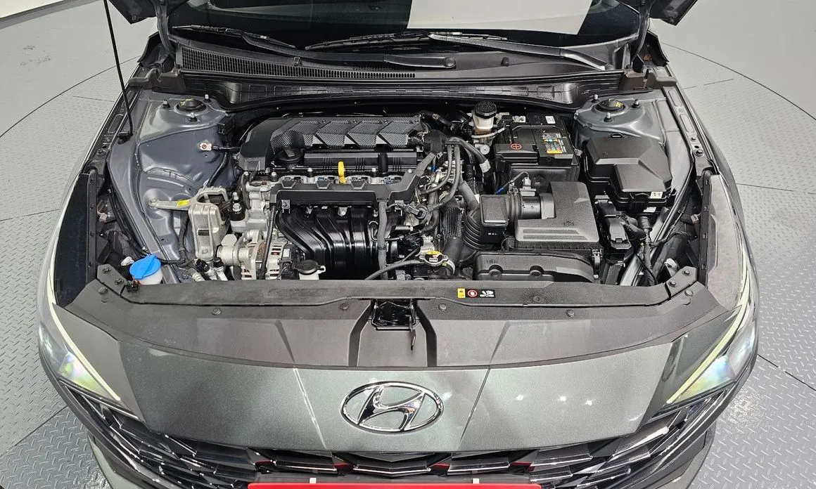 Hyundai AVANTE — фото 4