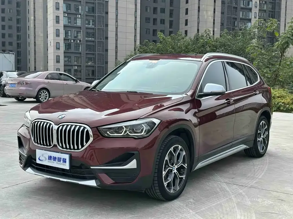 BMW X1 — фото 1