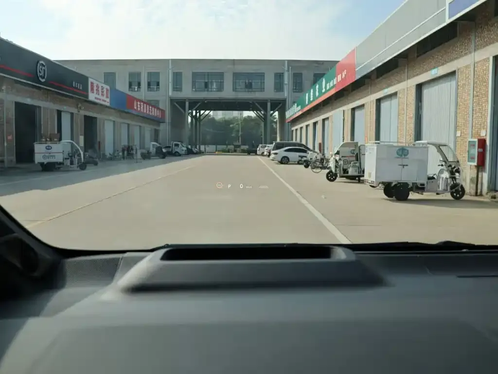 Toyota Alphard — фото 6