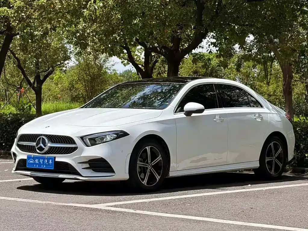 Mercedes-Benz A-Class — фото 1