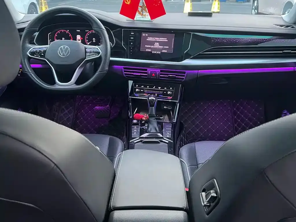 Volkswagen Passat — фото 7