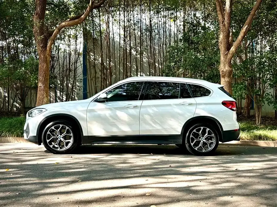 BMW X1 — фото 6