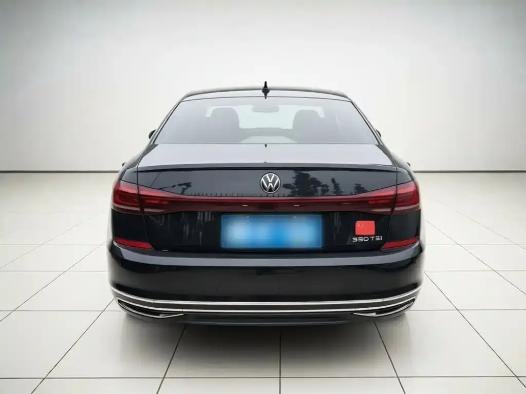Volkswagen Passat — фото 4