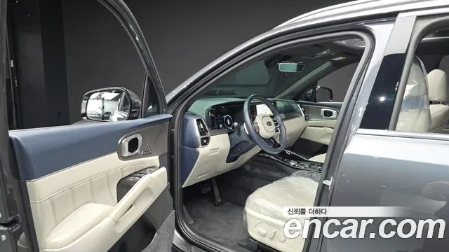 Kia Sorento — фото 10