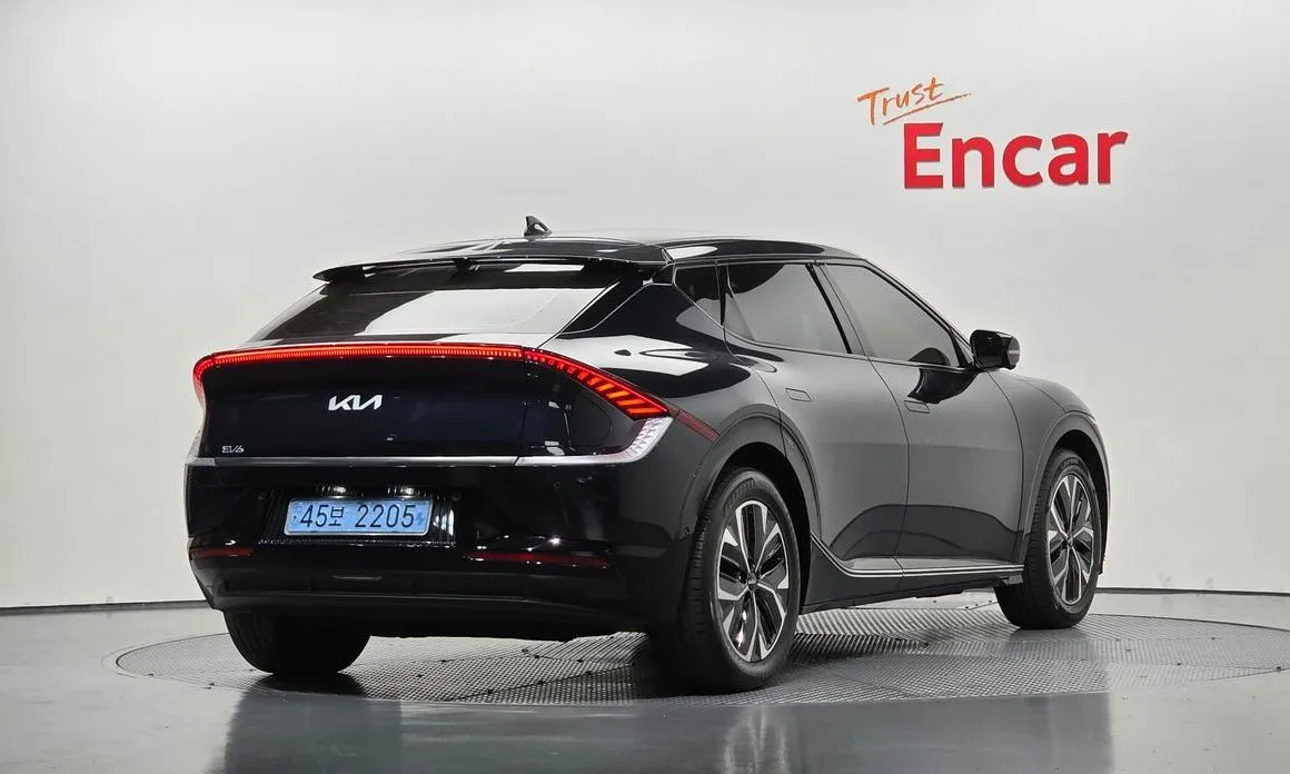 Kia EV6 — фото 4