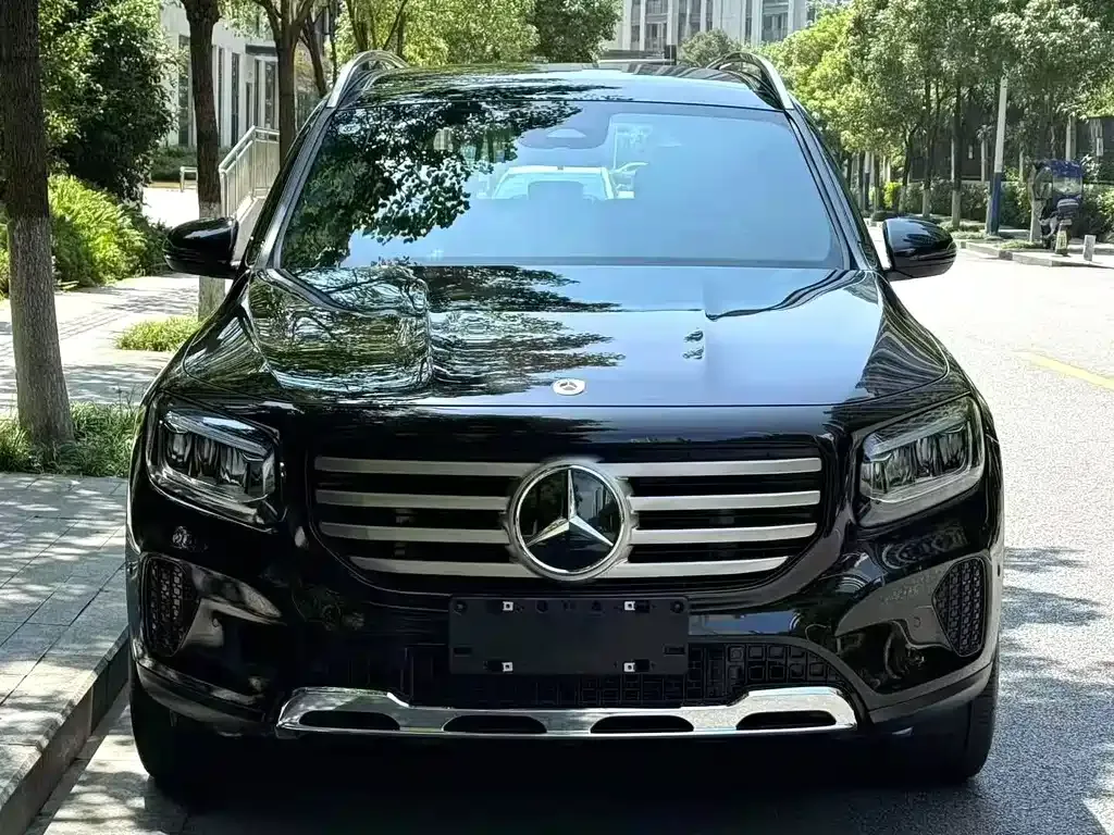 Mercedes-Benz GLB — фото 7