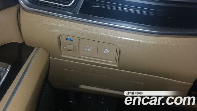 Kia Sorento — фото 10