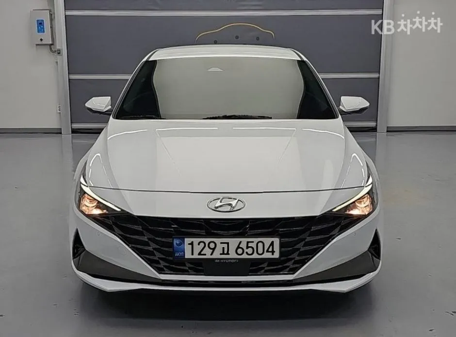 Hyundai AVANTE — фото 5