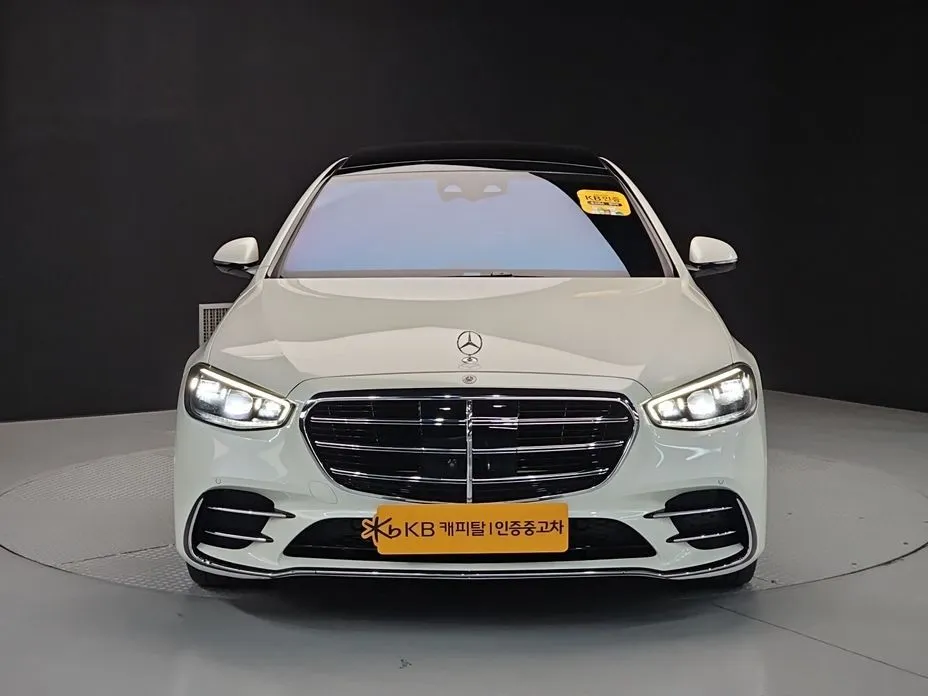 Mercedes-Benz S-Class — фото 1