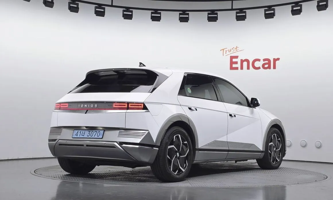 Hyundai Ioniq5 — фото 2