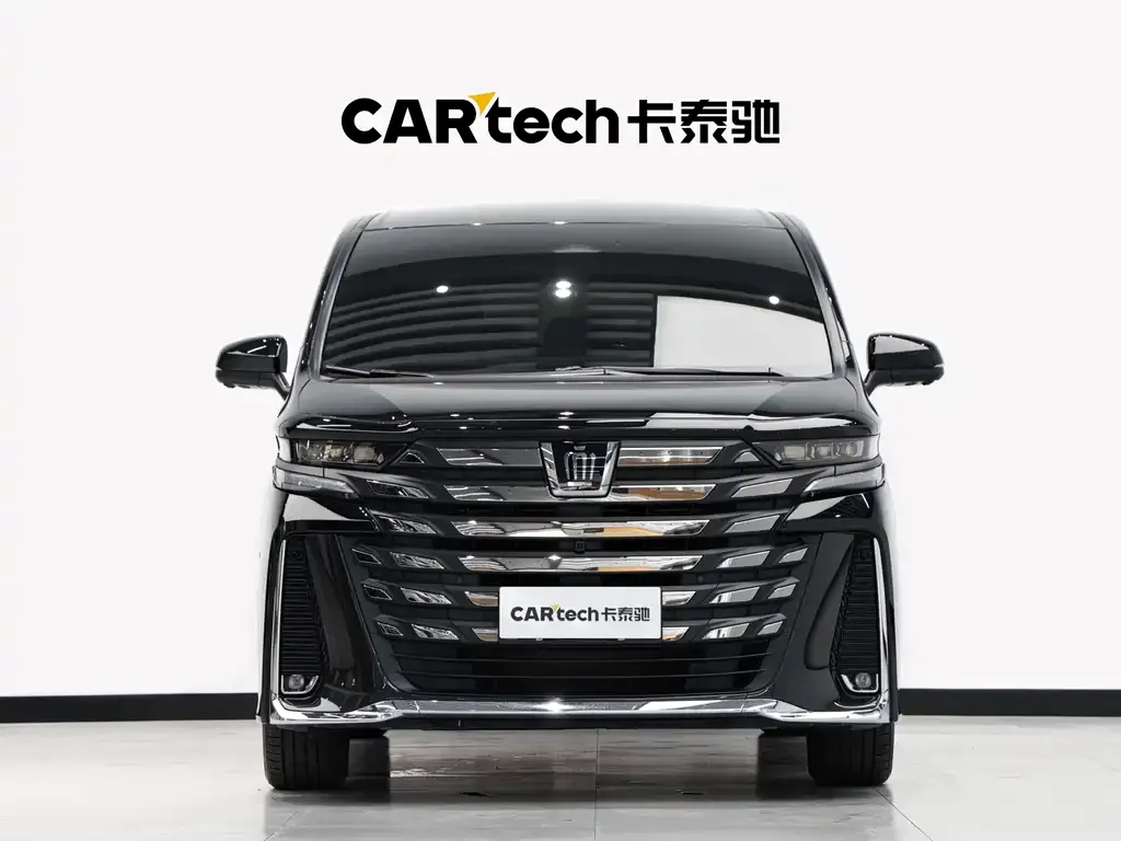 Toyota Vellfire — фото 3