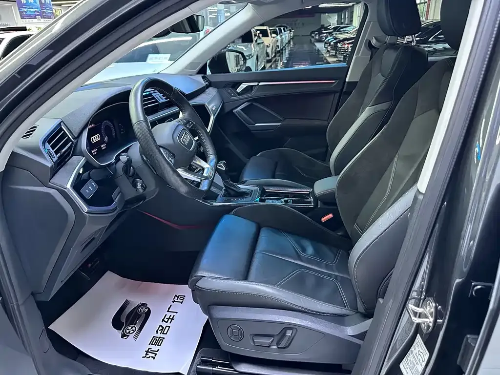 Audi Q3 Sportback — фото 2