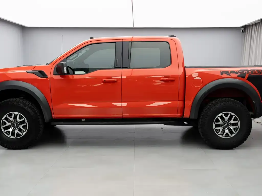 Ford F-150 Raptor — фото 10
