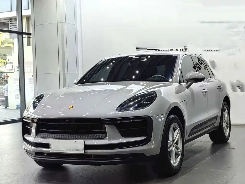 Porsche Macan — фото 1