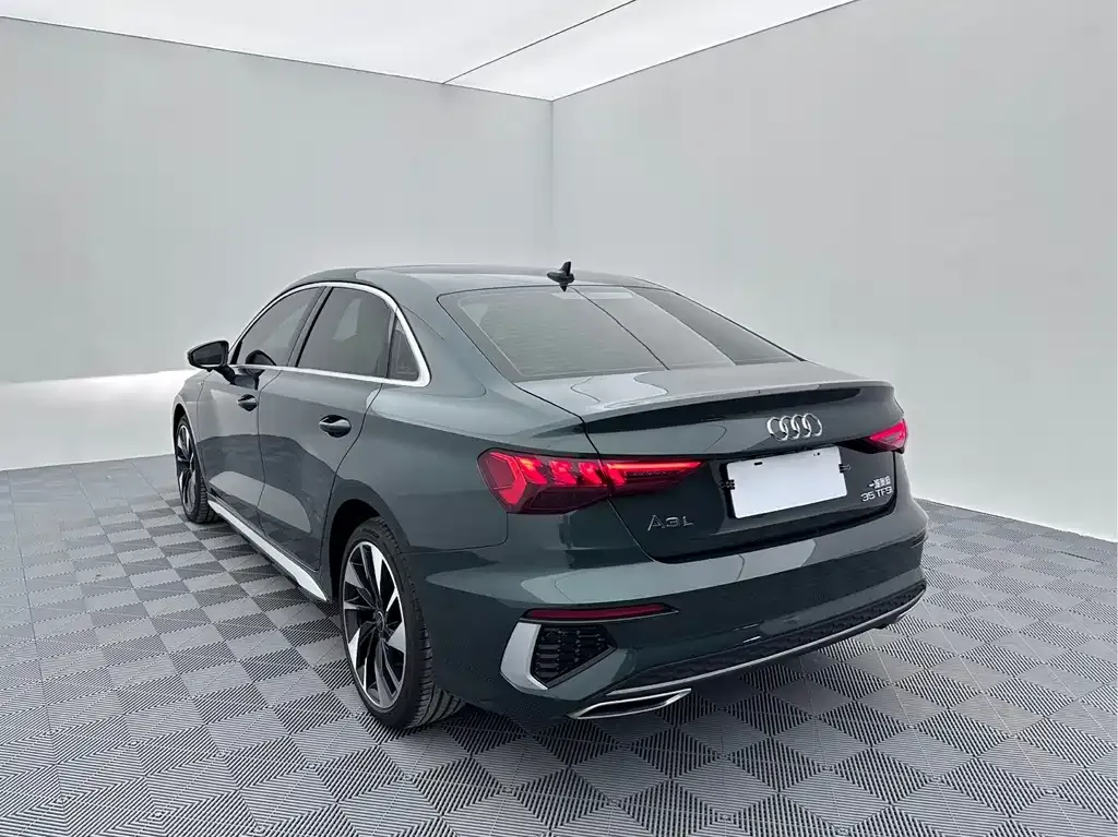Audi A3 — фото 9