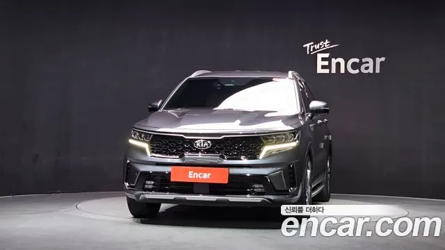 Kia Sorento — фото 4