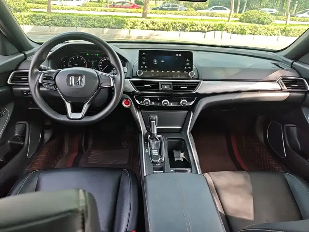 Honda Inspire — фото 2