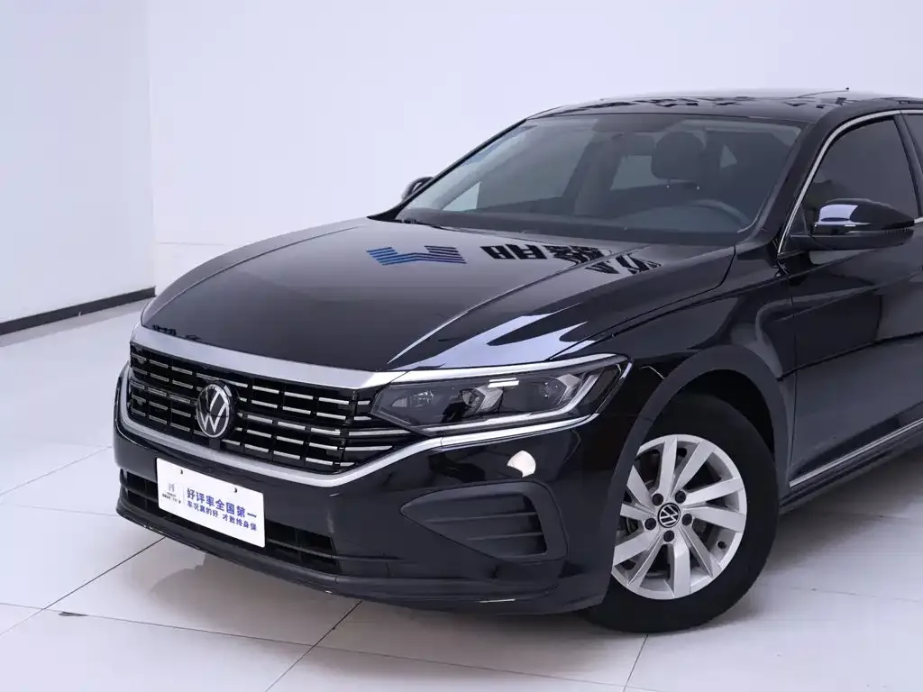 Volkswagen Passat — фото 4
