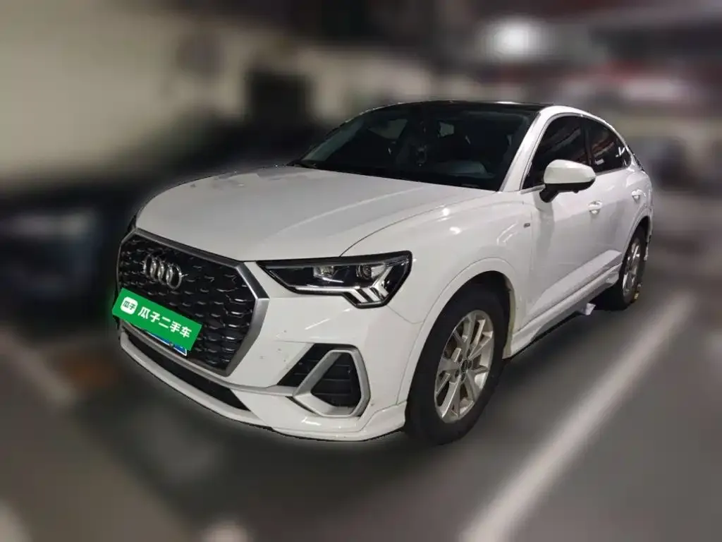 Audi Q3 Sportback — фото 1