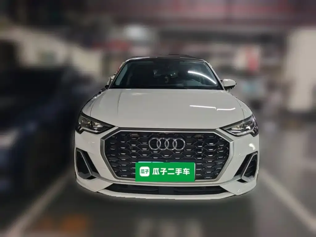 Audi Q3 Sportback — фото 7