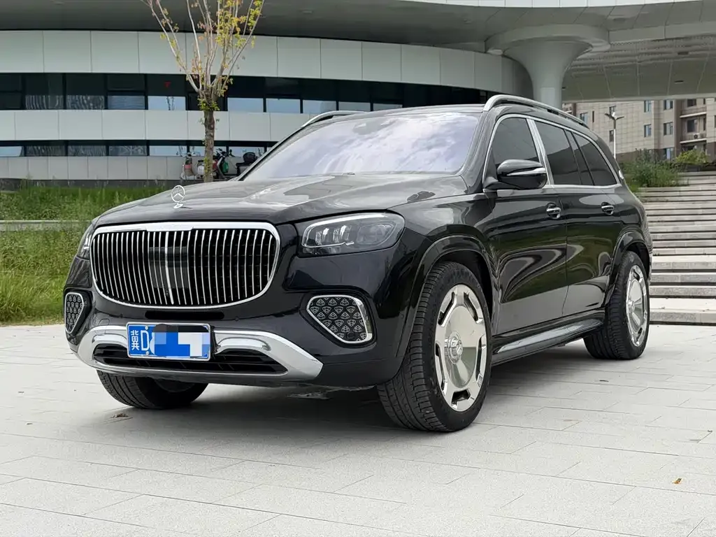 Mercedes-Benz GLS — фото 1