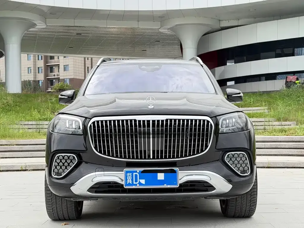 Mercedes-Benz GLS — фото 8