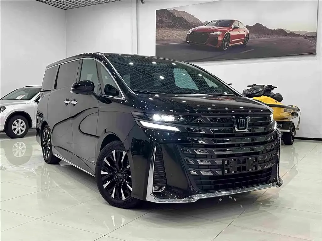 Toyota Vellfire — фото 5