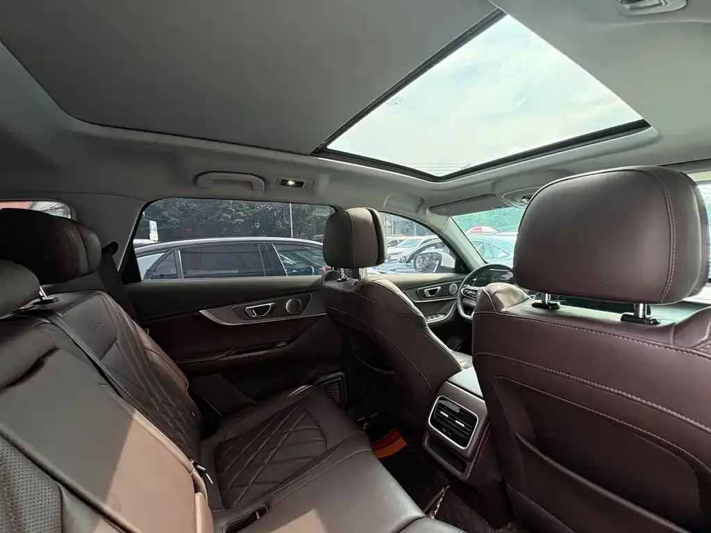 Chery Tiggo 8 PLUS — фото 4