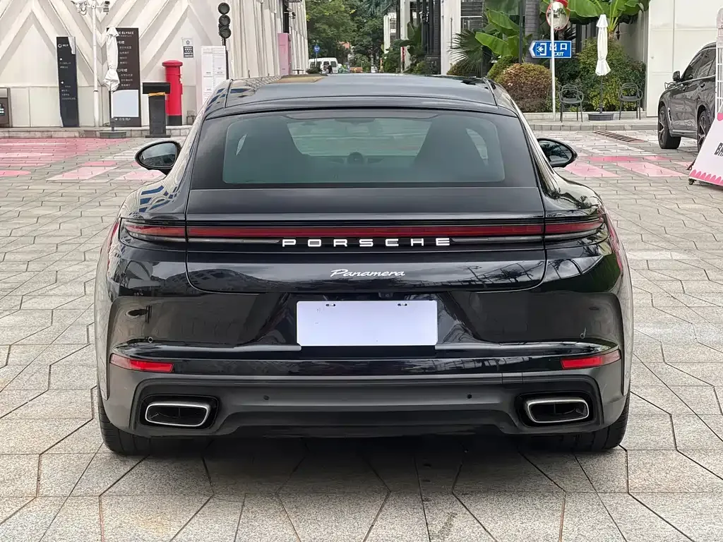 Porsche Panamera — фото 10