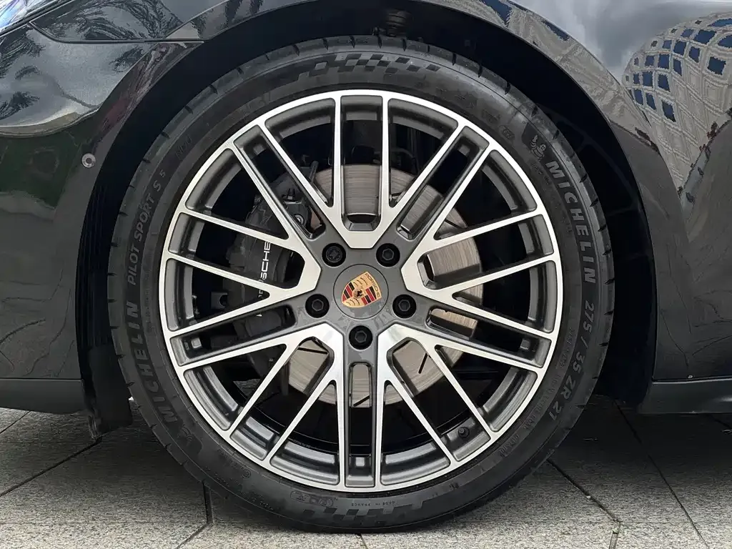 Porsche Panamera — фото 6