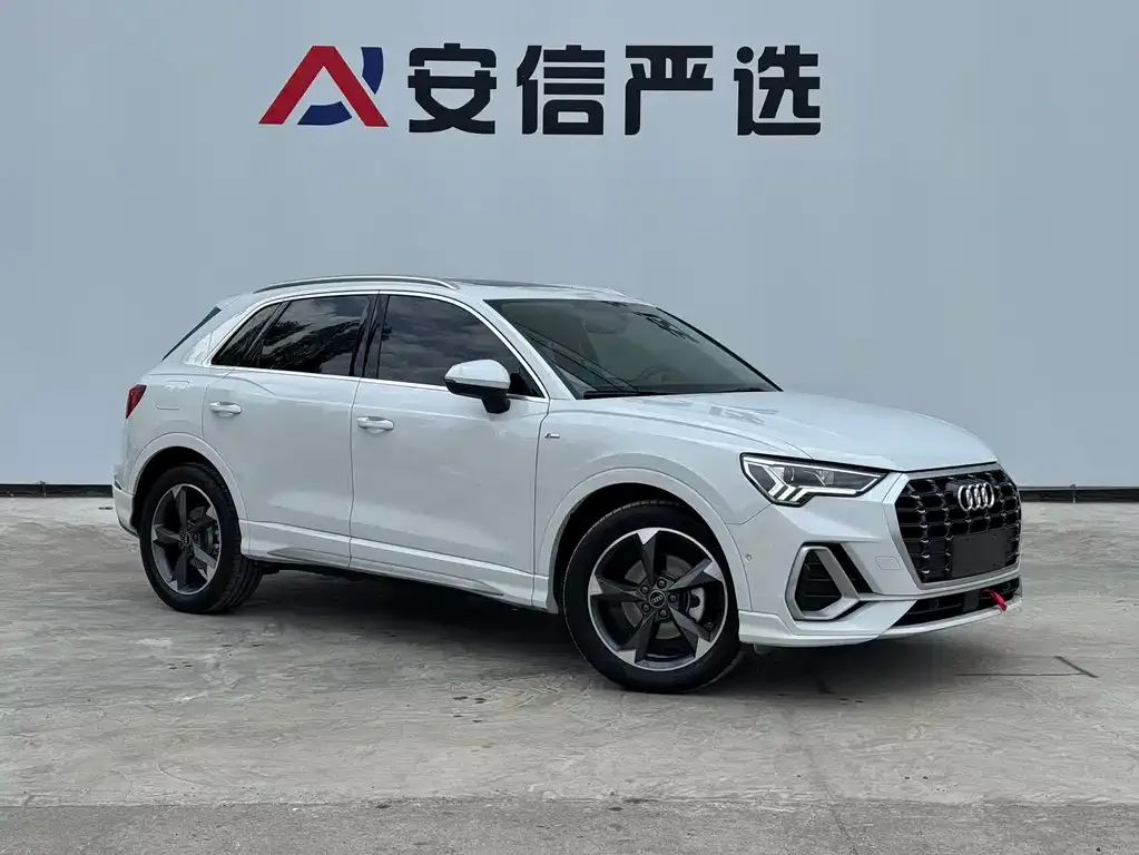Audi Q3 — фото 4