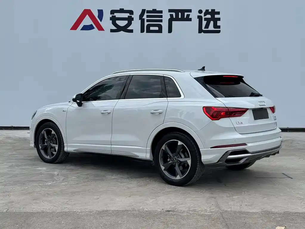 Audi Q3 — фото 5