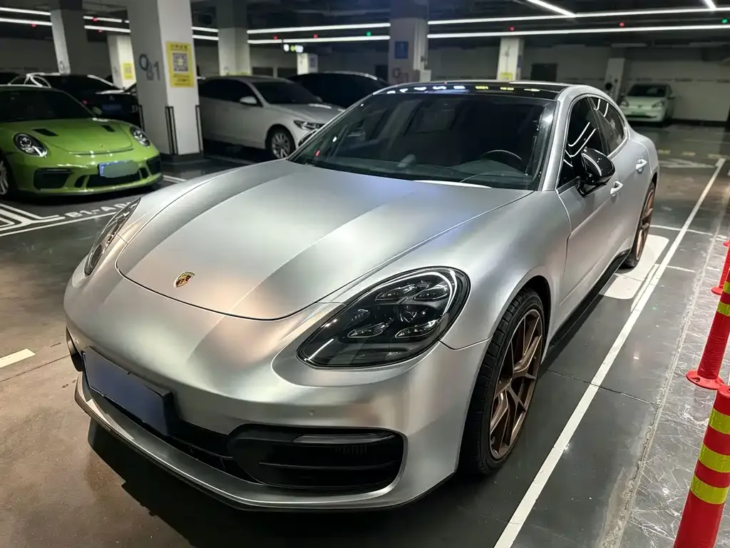 Porsche Panamera — фото 6