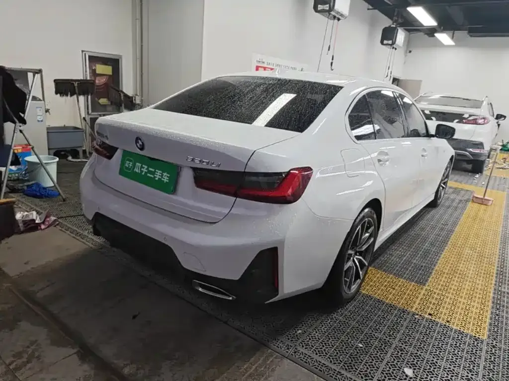 BMW 3 Series — фото 9