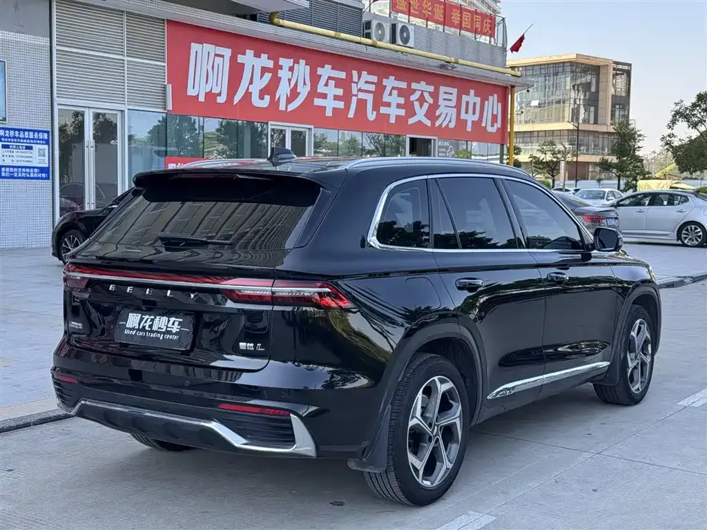 Geely Xingyue L — фото 6