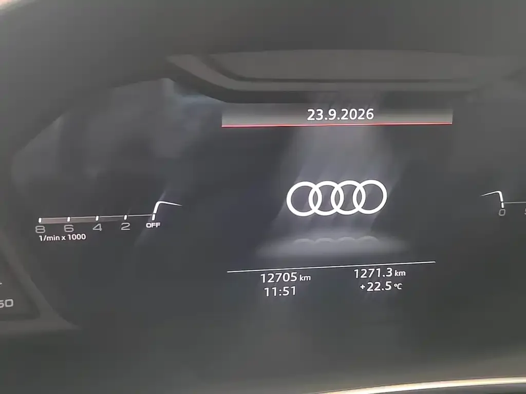 Audi Q3 — фото 7