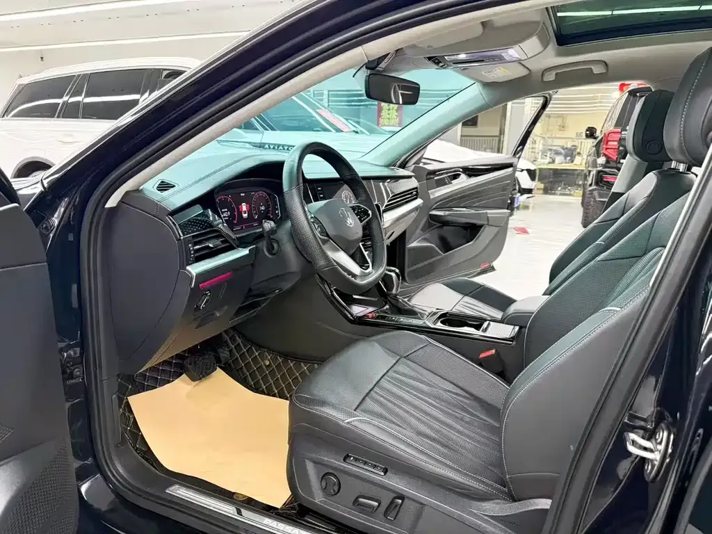 Volkswagen Passat — фото 8