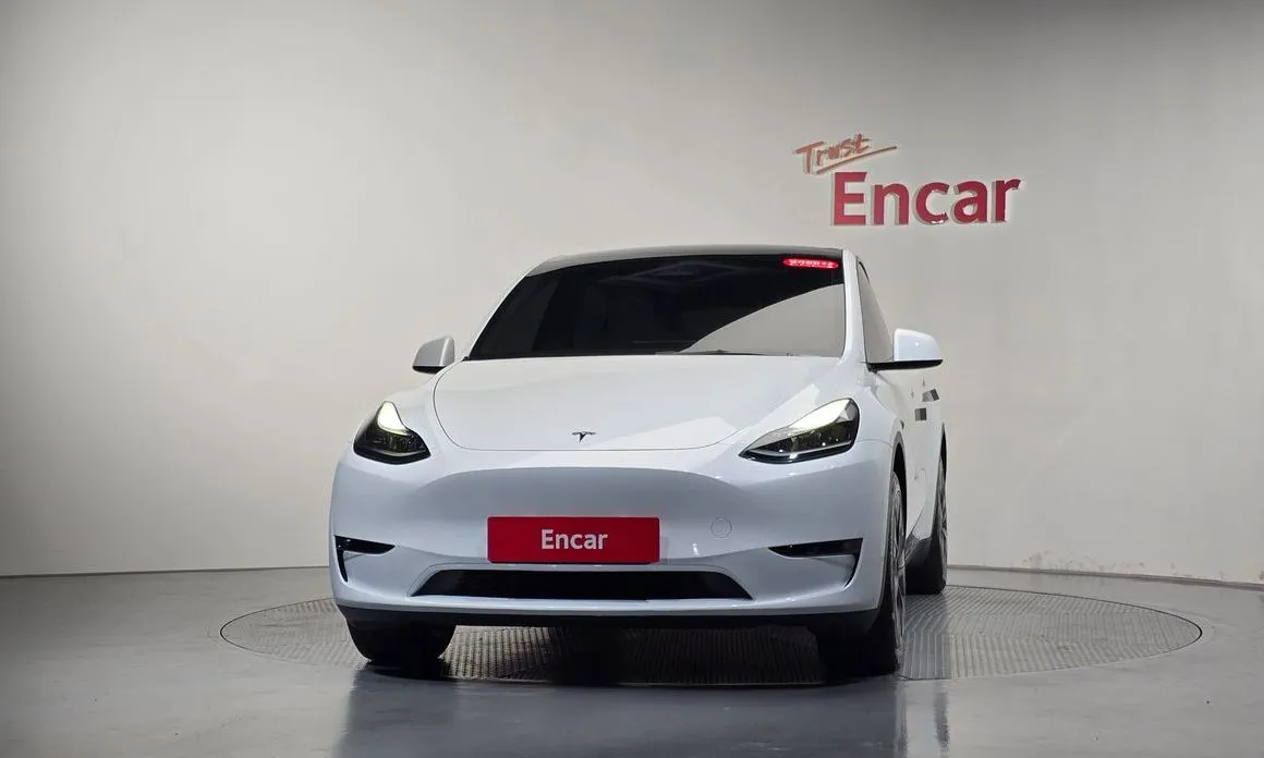 Tesla Model Y — фото 7