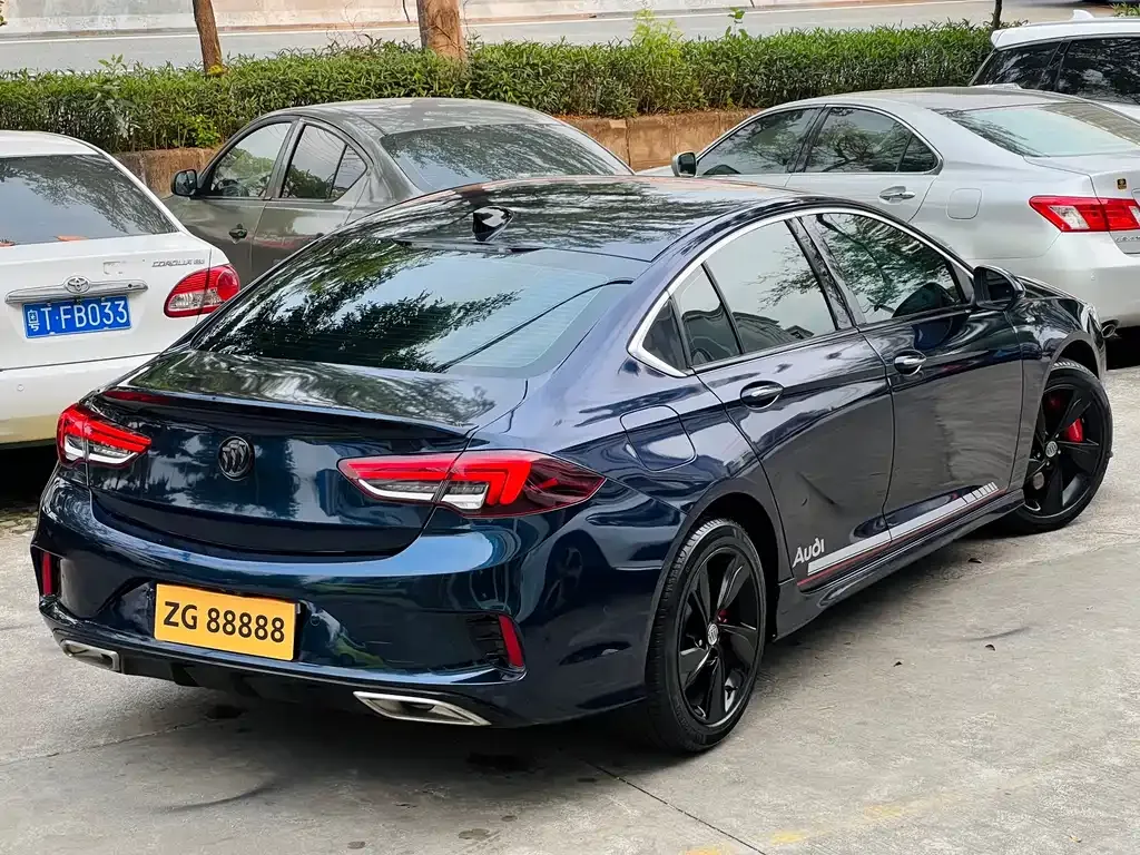 Buick Regal — фото 7