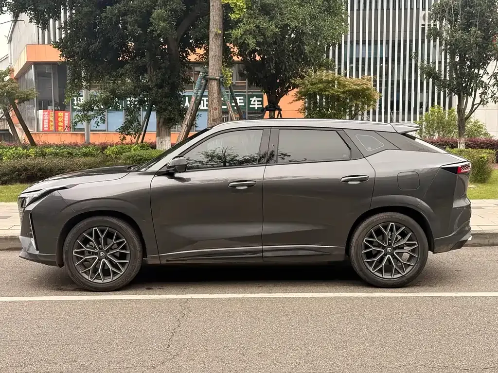 Changan CS75 — фото 10