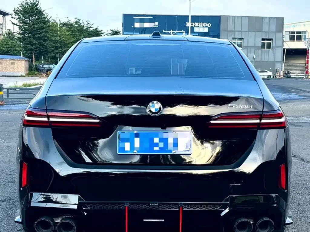 BMW 5 Series — фото 2