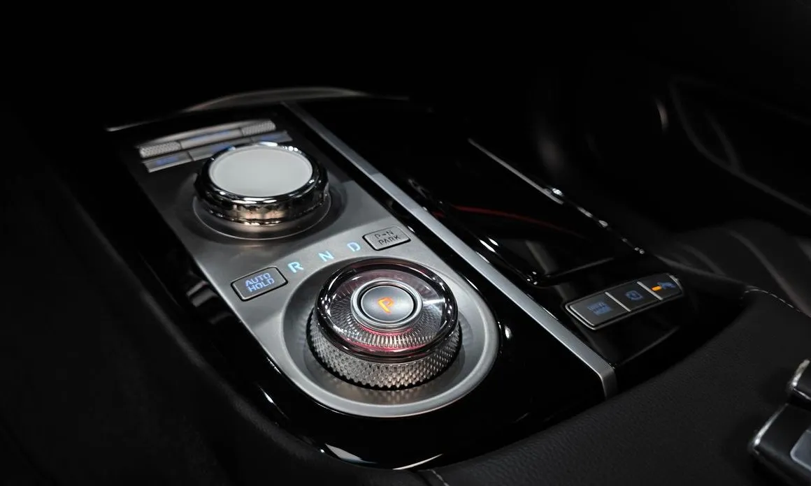 Genesis G80 — фото 2